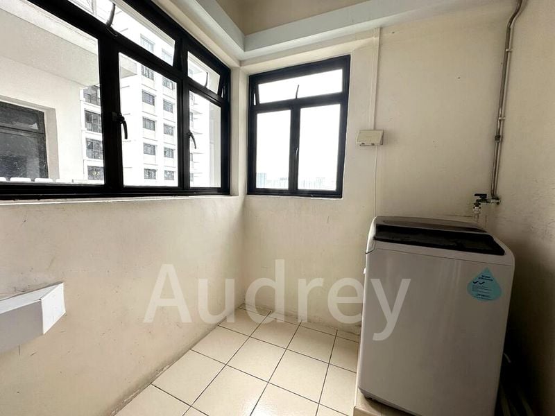 5 Room (5I) HDB for Rent in 111B Depot Road - Image 4
