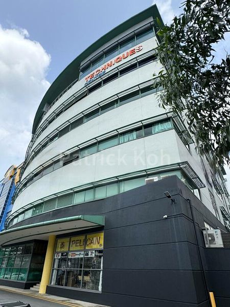 Light Industrial (B1) for Rent: Techniques Centre - Image 1