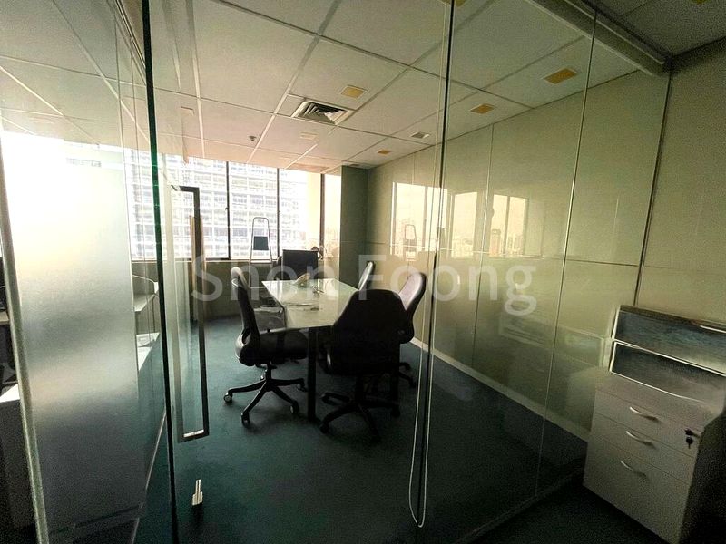 Office for Sale: International Plaza - Image 3