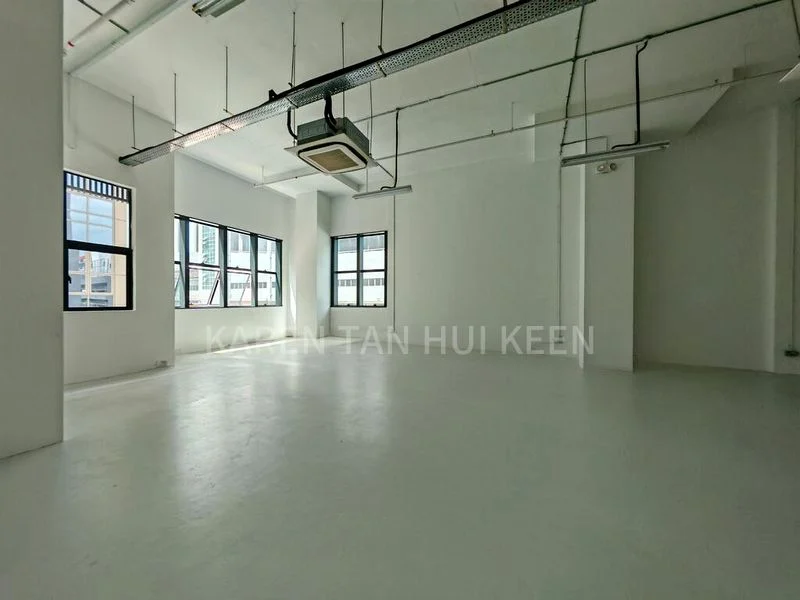 Light Industrial (B1) for Rent: Interlocal Centre - Image 11