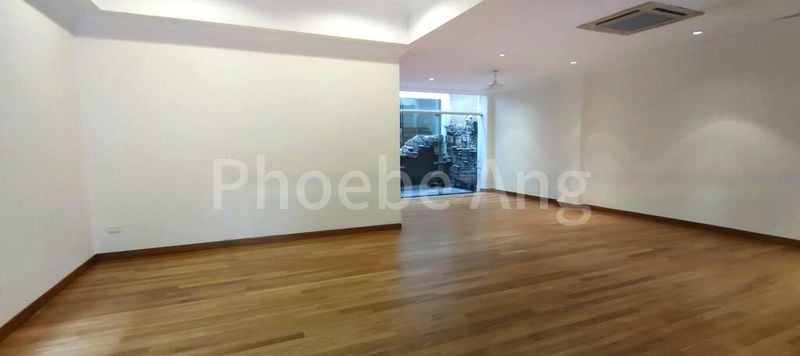 5 Bed Semi-Detached House (Landed) for Sale in  Mayfair Park - Image 7