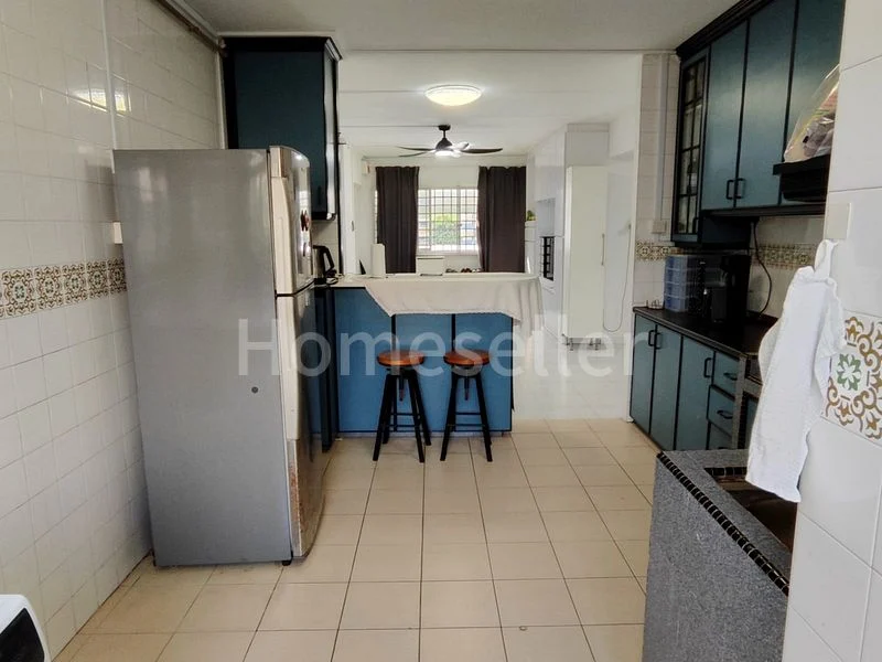 5 Room (5I) HDB for Sale in 413 Yishun Ring Road - Image 8