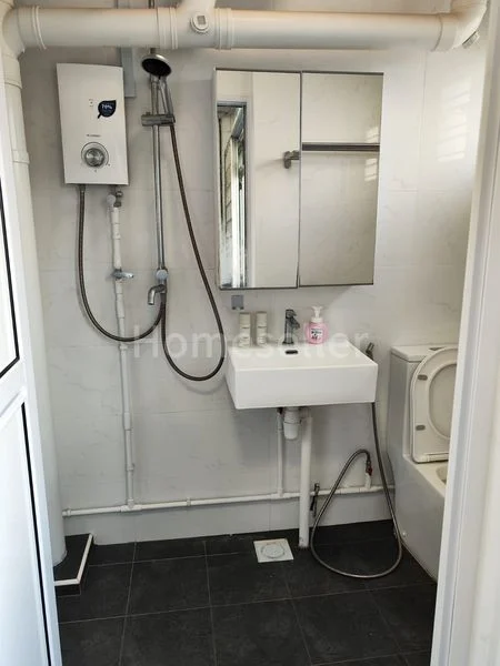 5 Room (5I) HDB for Sale in 413 Yishun Ring Road - Image 11