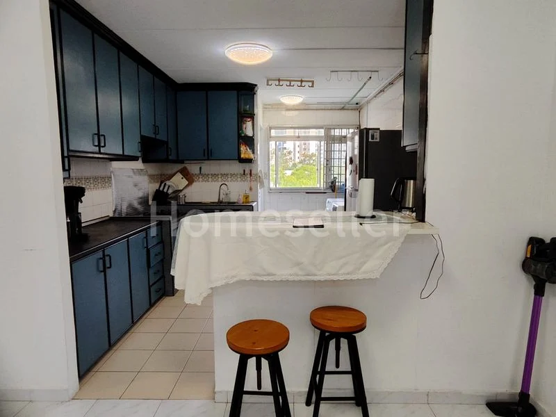 5 Room (5I) HDB for Sale in 413 Yishun Ring Road - Image 7