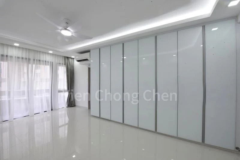 3 Bed Condo for Rent in  Hawaii Tower - Image 4