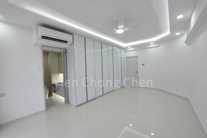 3 Bed Condo for Rent in  Hawaii Tower - Image 3