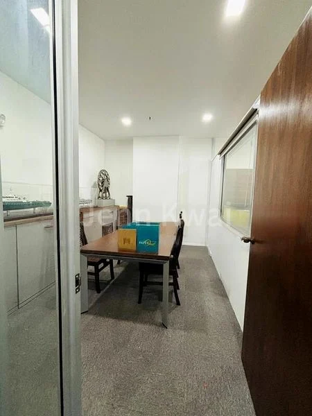 Light Industrial (B1) for Rent: The Elitist, 1,500 Sqft Shop on Jalan Tun Perak - Image 2