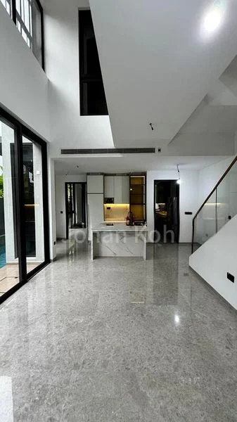 6 Bed Corner Terrace (Landed) for Sale in  The Florence Residences - Image 7