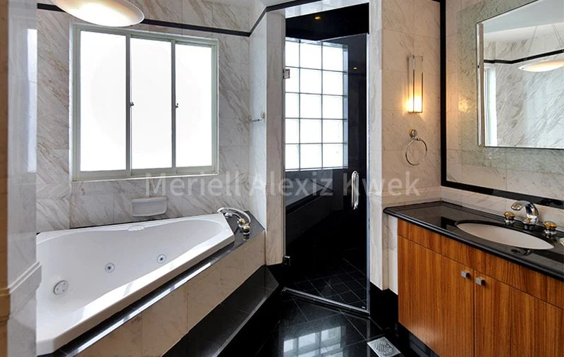 6 Bed Bungalow (Landed) for Rent in Ashley Green - Image 17