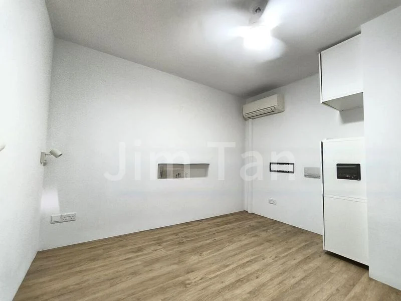 1 Bed Condo for Rent in  Kingsford Waterbay - Image 7