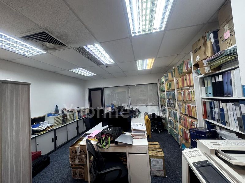 Office for Rent: The Plaza - Image 3