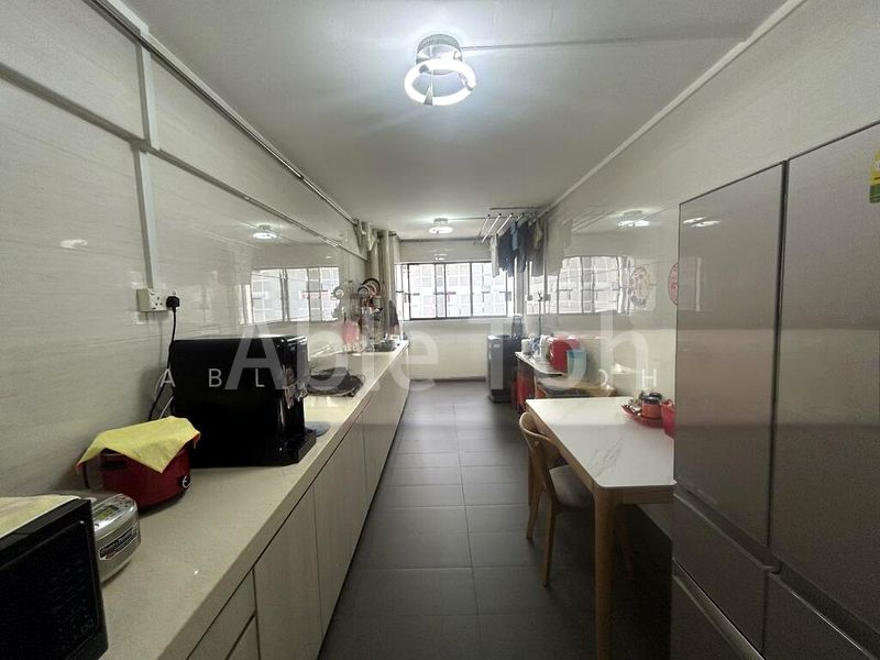 Common Room (HDB) for Rent in  218 Petir Road - Image 6