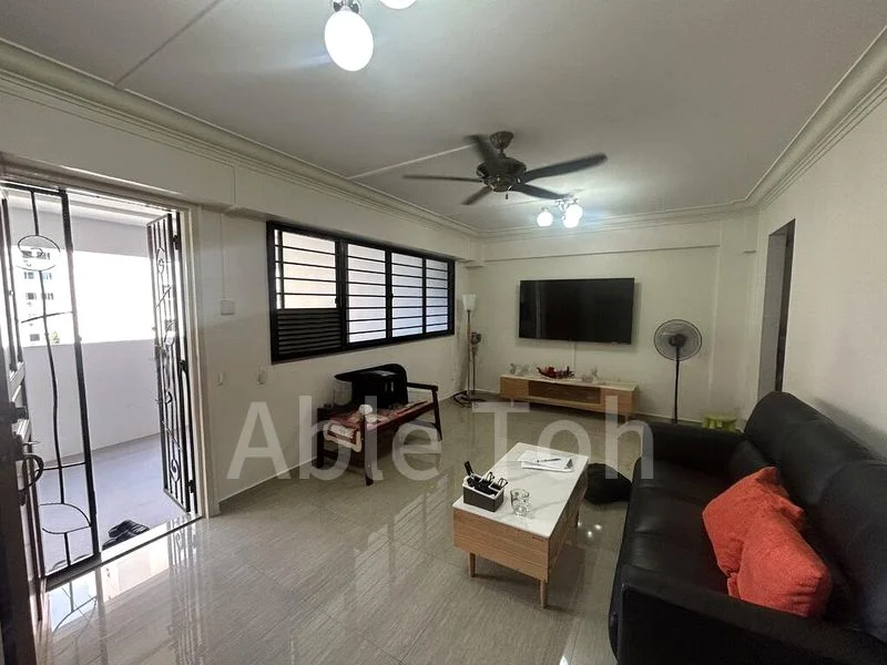 Common Room (HDB) for Rent in  218 Petir Road - Image 1