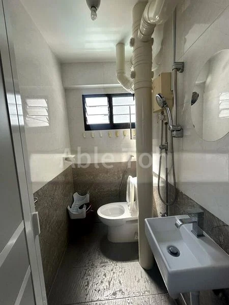 Common Room (HDB) for Rent in  218 Petir Road - Image 4