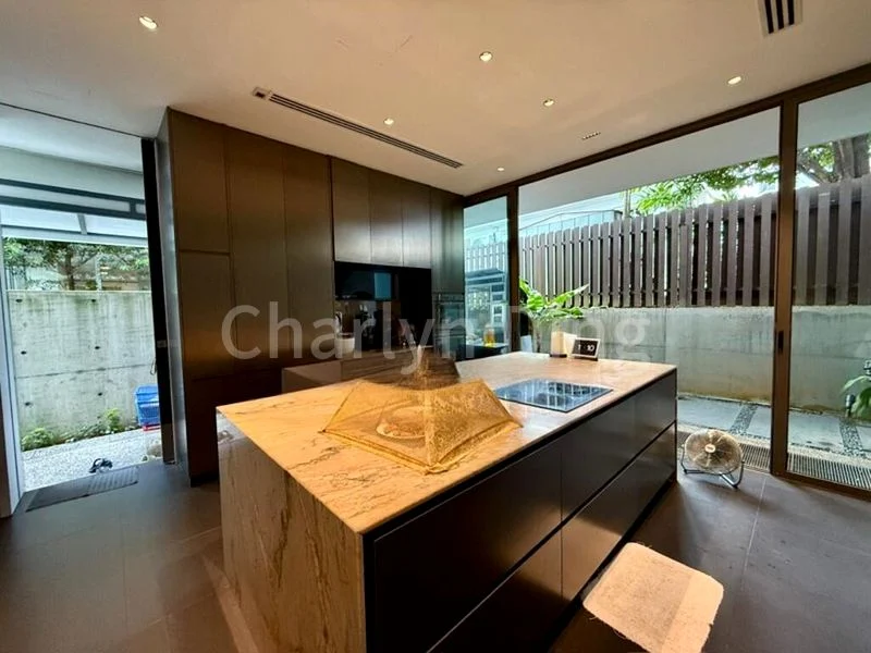 5 Bed Bungalow (Landed) for Sale in  Braddell Heights Estate - Image 11