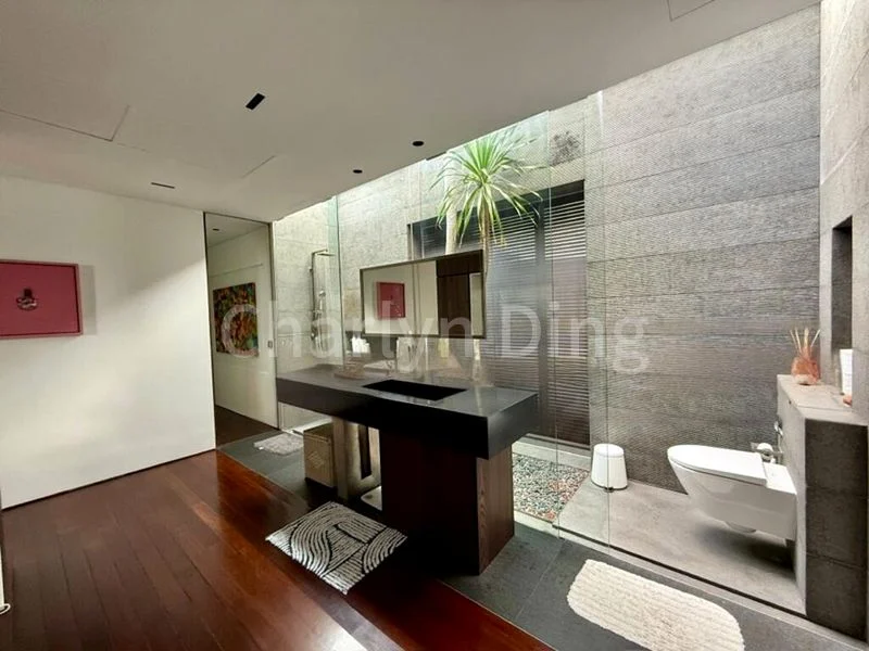 5 Bed Bungalow (Landed) for Sale in  Braddell Heights Estate - Image 17