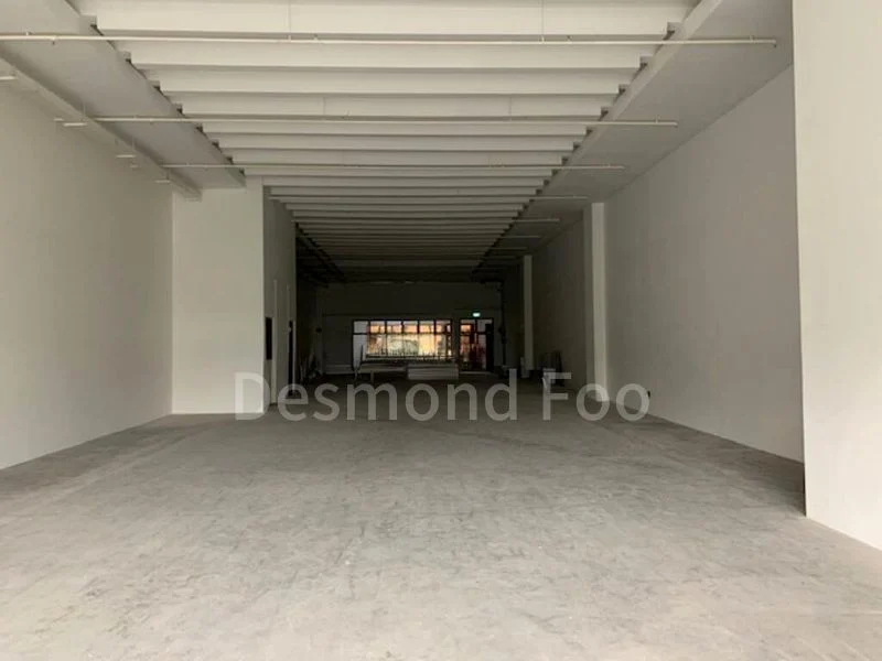 Warehouse for Rent: Ground-floor warehouse near Tampines IKEA. - Image 2