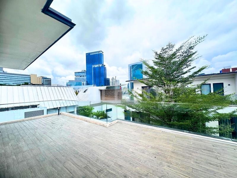 5 Bed Semi-Detached House (Landed) for Rent in  Novena Rise - Image 10