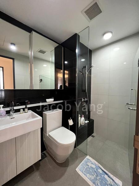 2 Bed Condo for Rent in  Gem Residences - Image 4