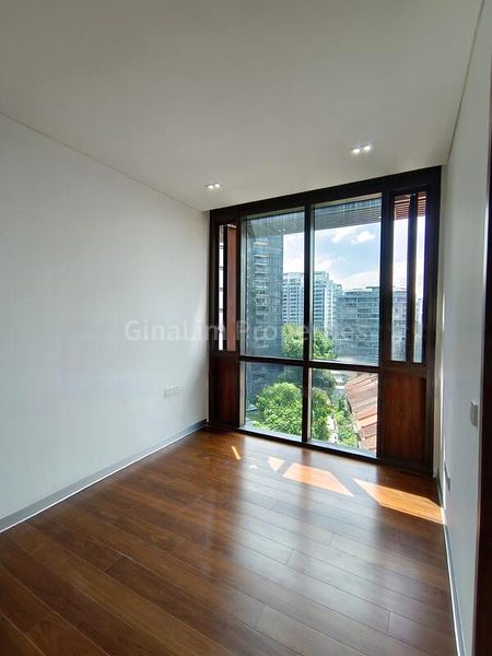 2 Bed Condo for Rent in  8 Hullet - Image 4