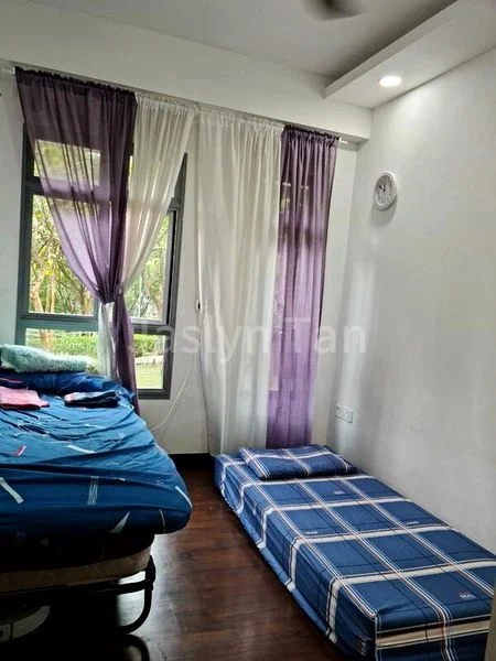 Common Room (HDB) for Rent in  683C Edgedale Plains - Image 1