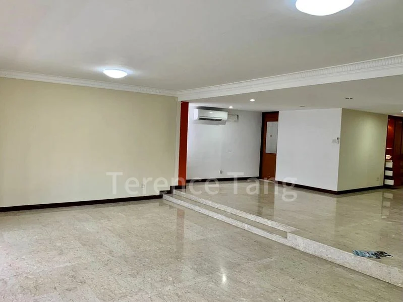4 Bed Apartment (Condo) for Rent in  Cairnhill Plaza - Image 2