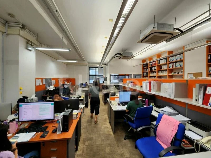 Light Industrial (B1) for Rent: CT Hub - Image 1