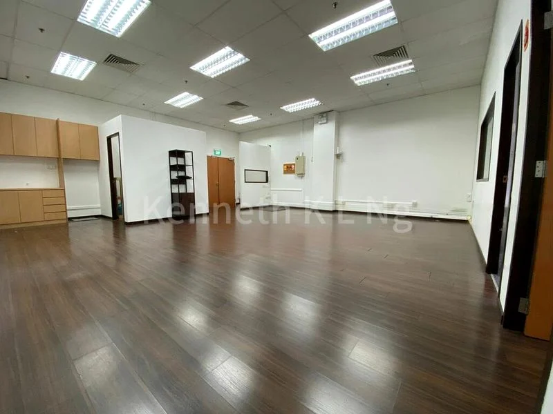 Office for Rent: BizTech Centre - Image 5