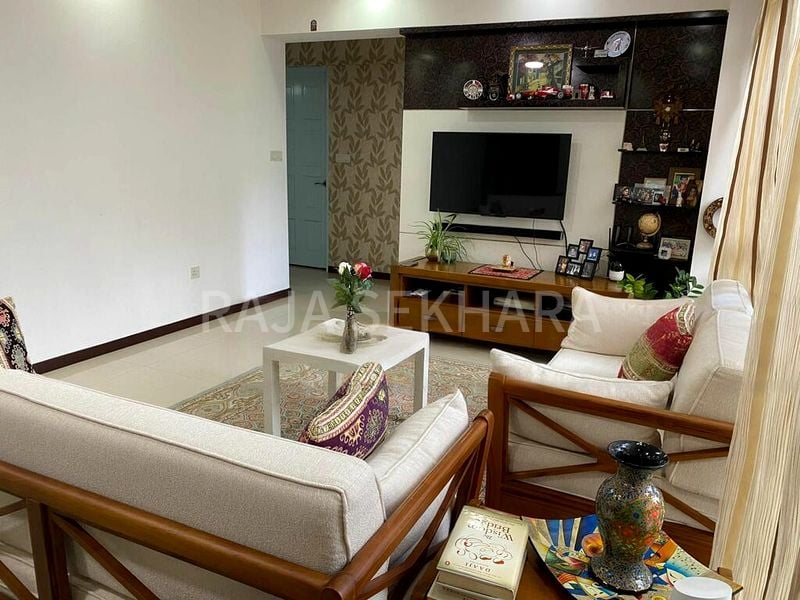 Premium HDB for Sale in  268C Compassvale Link - Image 1