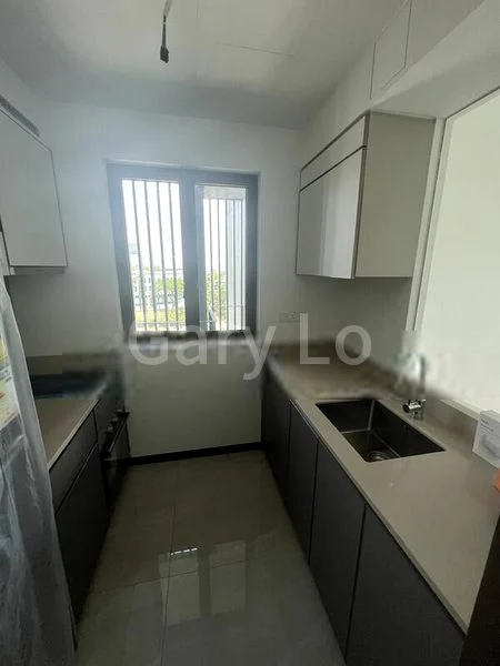 2 Bed Condo for Rent in  Normanton Park - Image 4