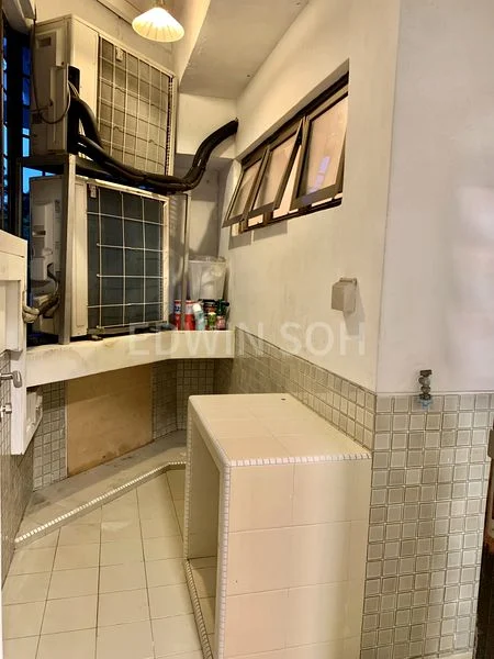 3 Bed Condo for Rent in  Buona Vista Gardens - Image 6