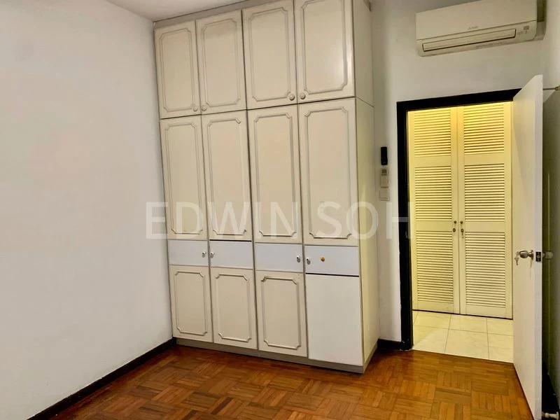 3 Bed Condo for Rent in  Buona Vista Gardens - Image 12