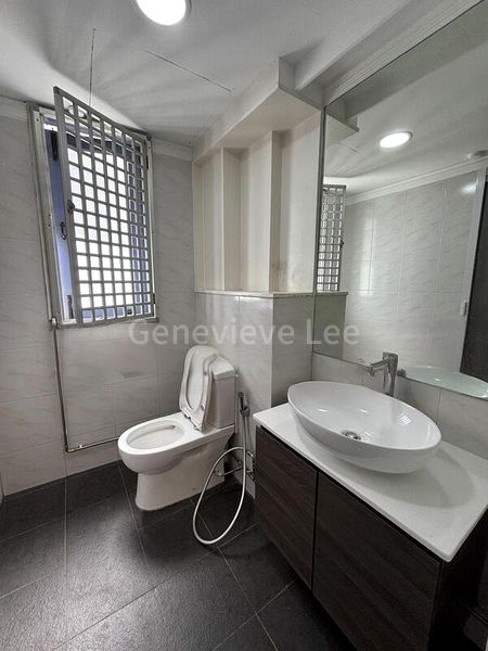 Shop / Shophouse for Rent: Duxton Road - Image 2