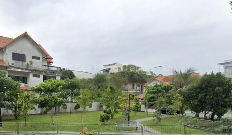 6 Bed Semi-Detached House (Landed) for Sale in  Sims Avenue East - Image 1