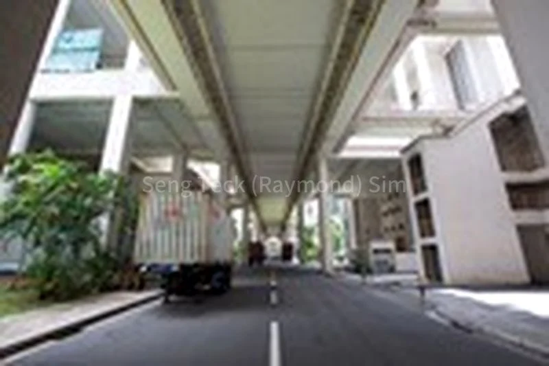 Light Industrial (B1) for Rent in  Woodlands Avenue 9 - Image 2
