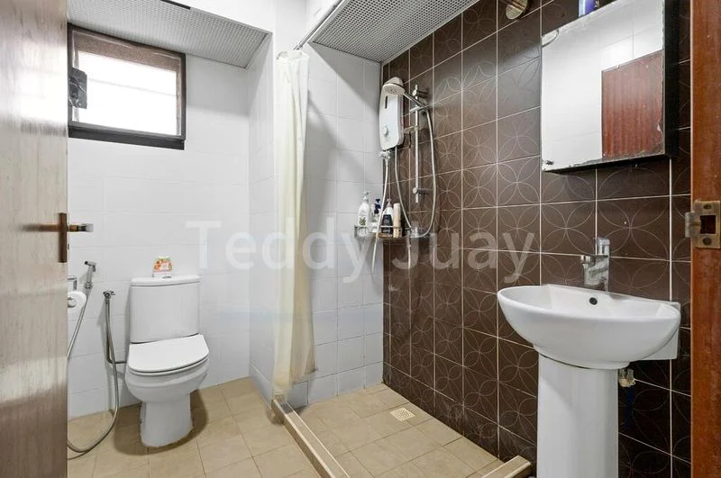 4 Room (4A) HDB for Sale in  339A Kang Ching Road - Image 9