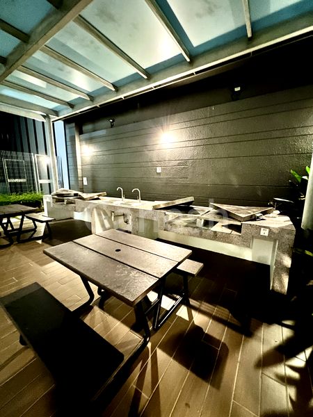 1 Bed Condo for Sale in  The Hillford - Image 9