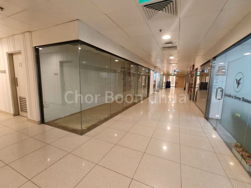Shop / Shophouse for Rent: International Plaza - Image 3