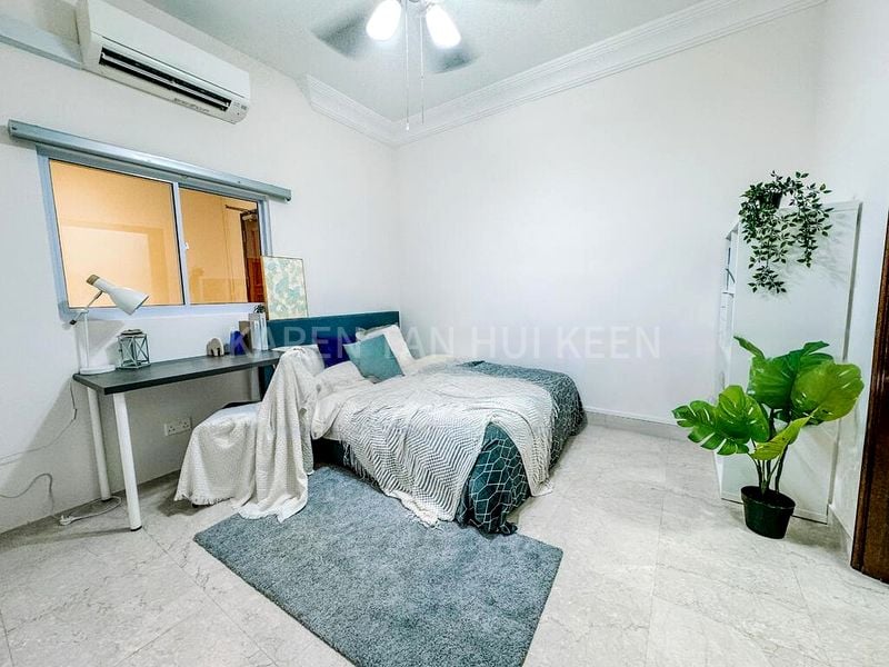 Common Room (Condo) for Rent in  Astor Green - Image 1