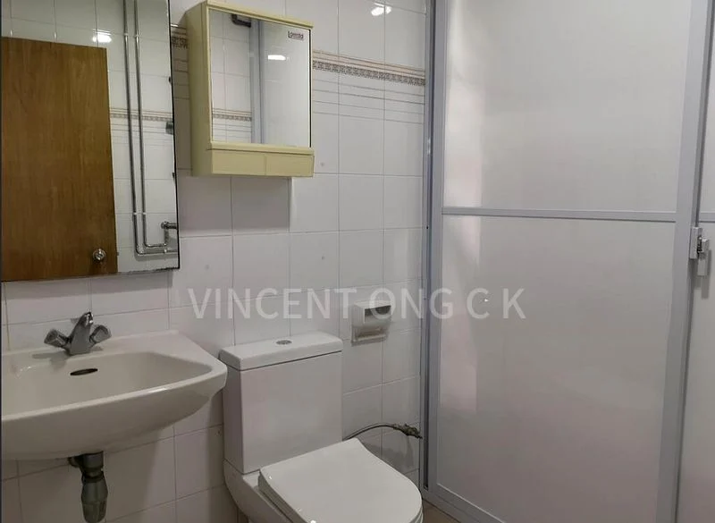 2 Bed Apartment (Condo) for Rent in  336 River Valley - Image 4