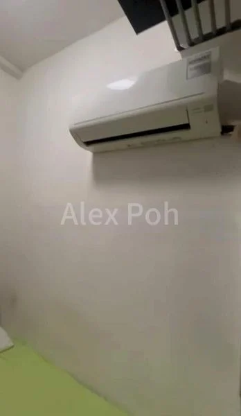 Common Room (Condo) for Rent in Mirage Tower - Image 4