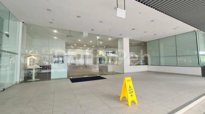 Light Industrial (B1) for Rent: Corporate-Looking Industrial Units on Ubi Road - Image 1