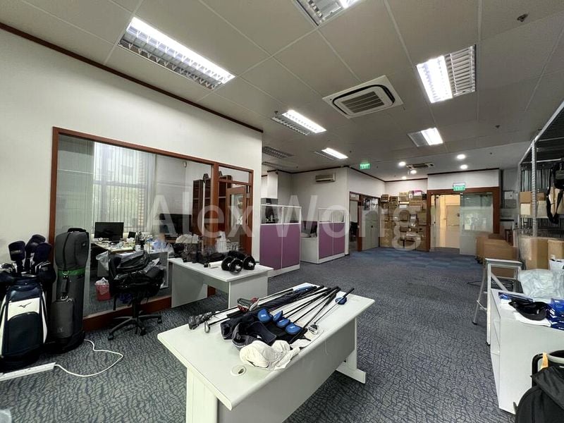 Light Industrial (B1) for Sale: Midview Building - Image 7