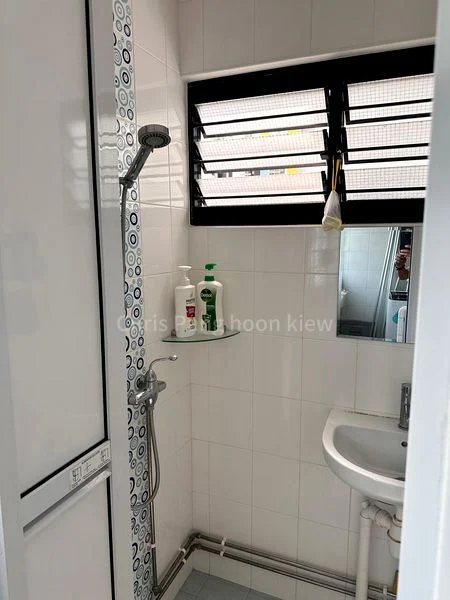 Common Room (HDB) for Rent in  42 Chai Chee Street - Image 3