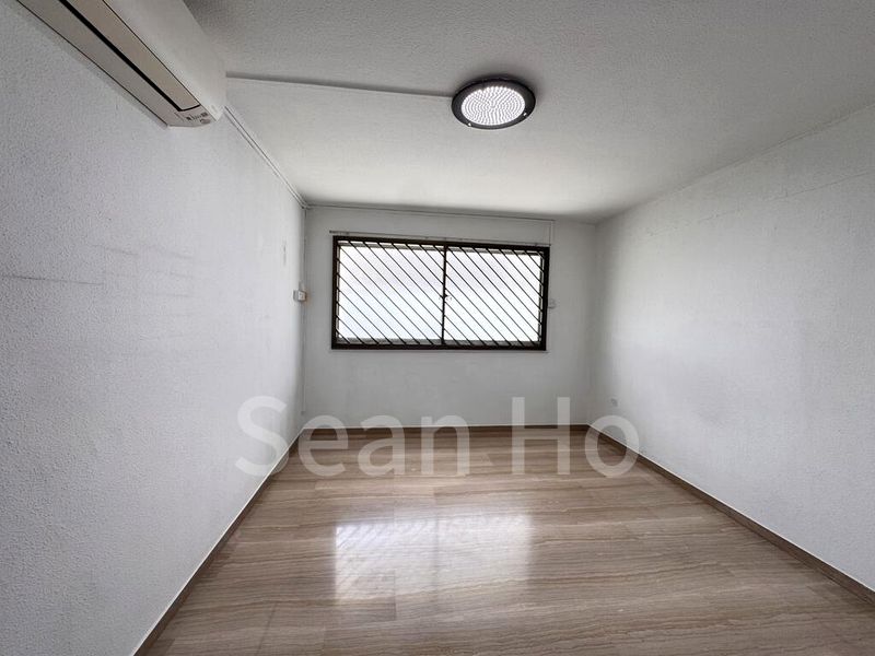 5 Room (5I) HDB for Sale in 146 Bishan Street 11 - Image 3