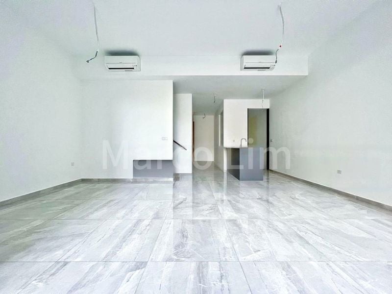 4 Bed Condo for Rent in  The Verandah Residences - Image 1