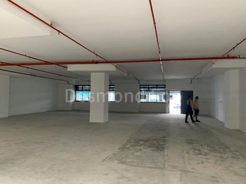 Light Industrial (B1) for Rent: Light industrial unit near Kaki Bukit MRT - Image 5