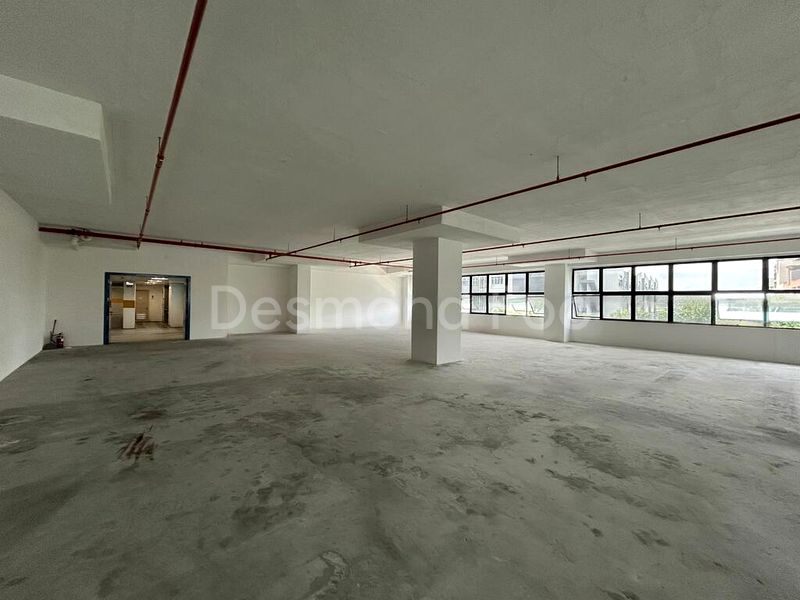 Light Industrial (B1) for Rent: Light industrial unit near Kaki Bukit MRT - Image 1