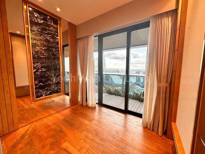 4 Bed Apartment (Condo) for Rent in  Marina Bay Suites - Image 13