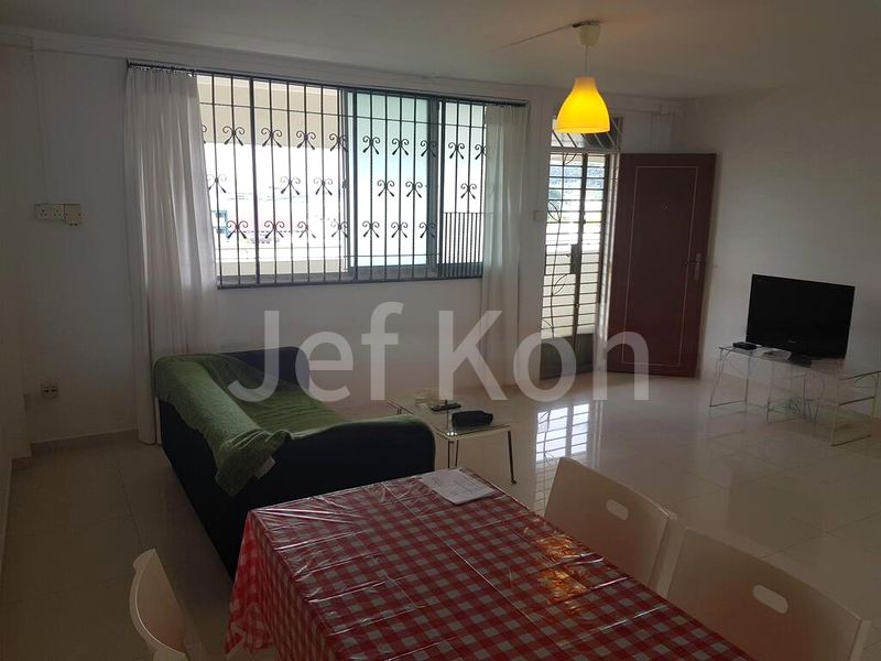 4 Room (4S) HDB for Rent in  337 Bukit Batok Street 34 - Image 2